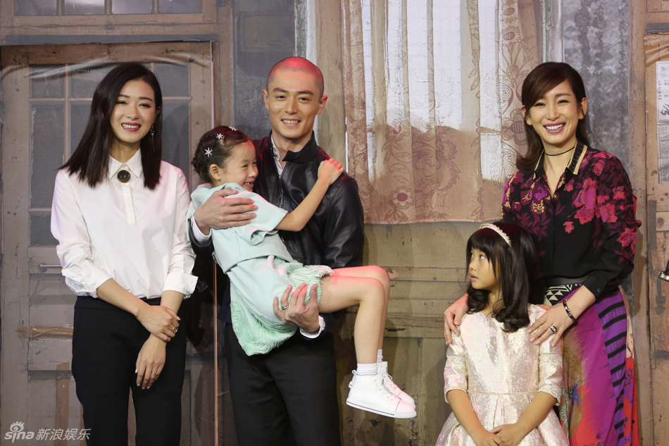 《捉迷藏》霍建华与女儿互揭老底-新华网云