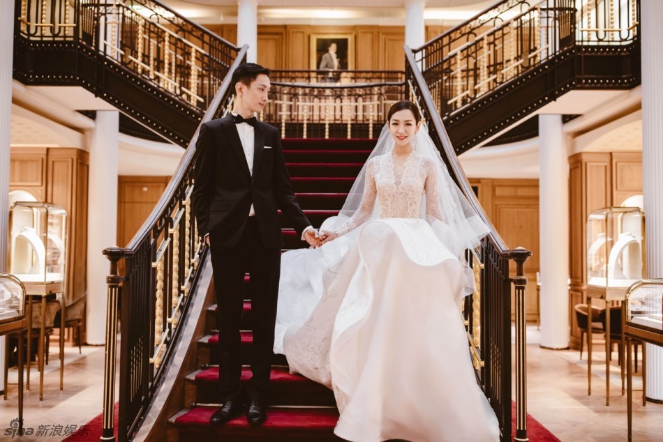 5套婚纱照_婚纱照图片唯美(2)