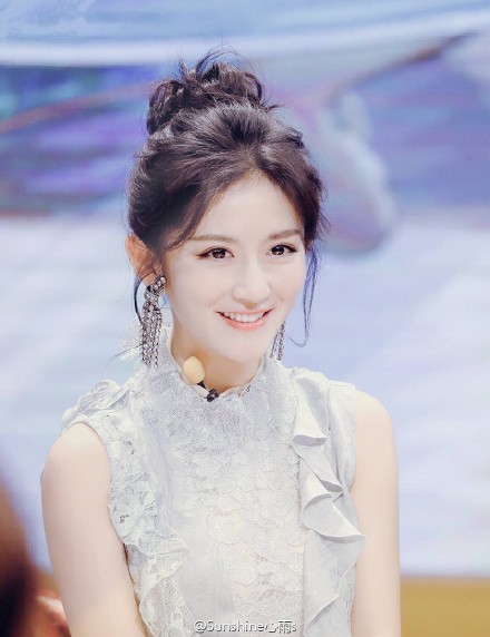 这是谢娜最美的一组图!清新脱俗似小仙女