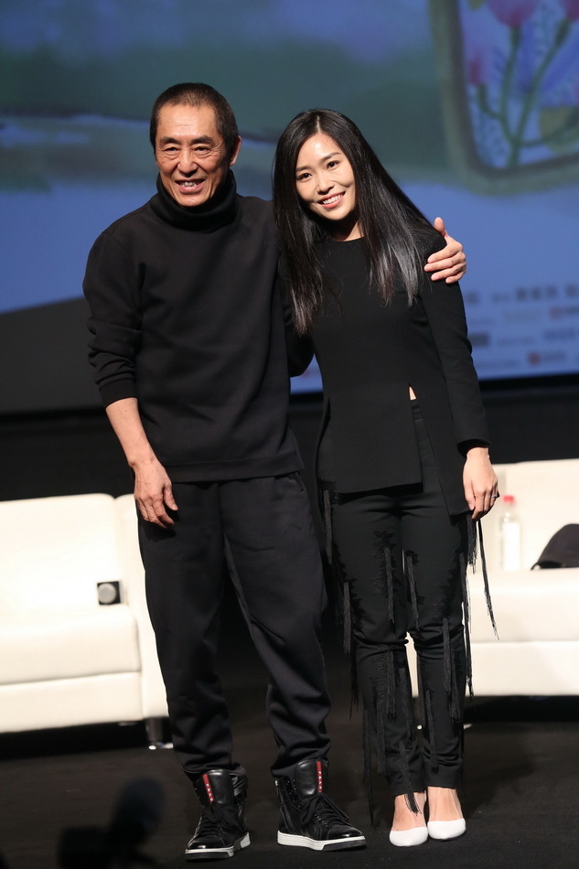张艺谋为女儿导演处女作站台 倪妮谈28岁