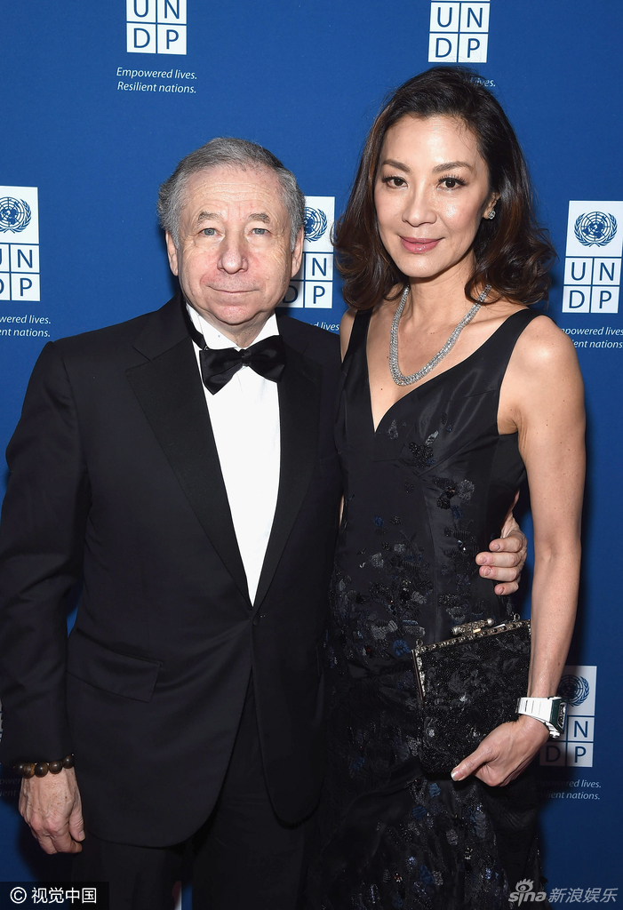 张涵予晒乘机照-乐鱼app(leyu)官方网站-乐鱼官网