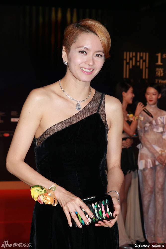 第一届澳门国际影展暨颁奖典礼在澳门文化中心进行闭幕仪式,演员