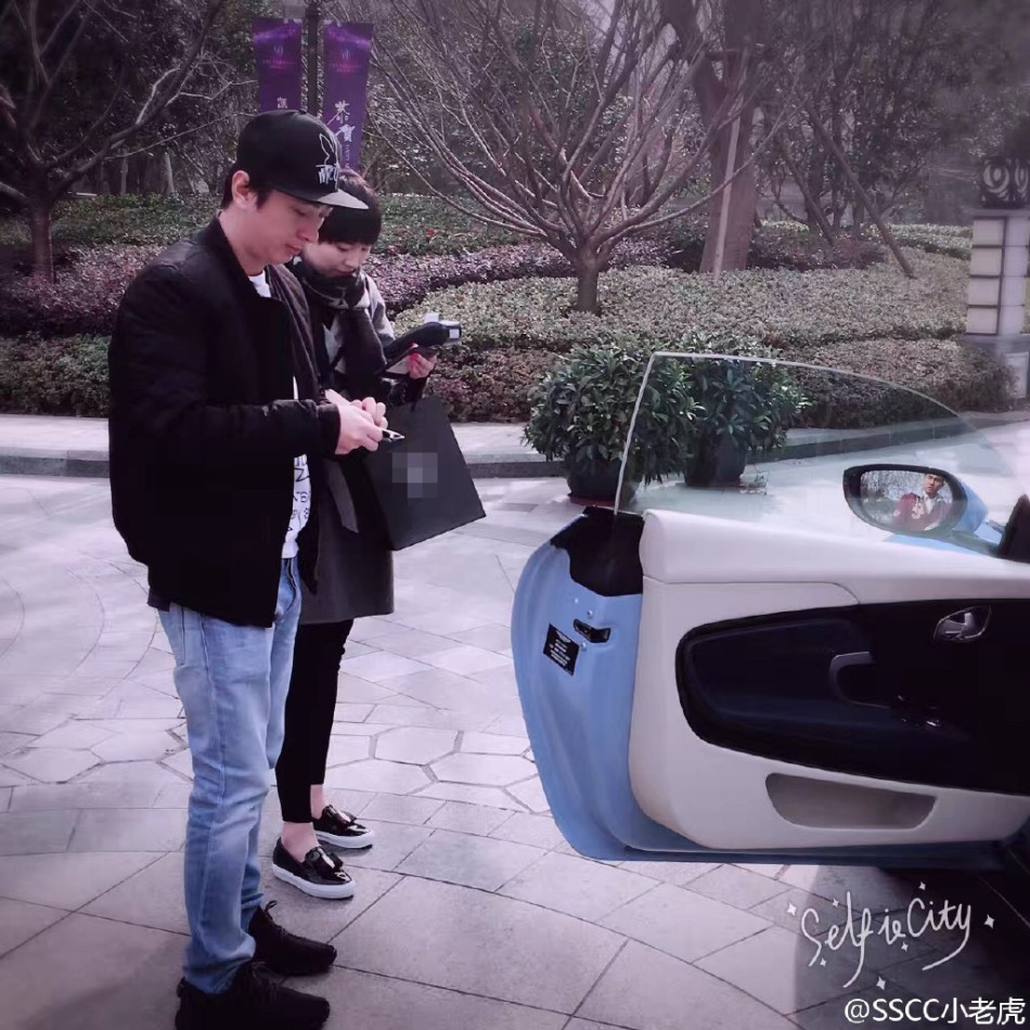 老司机王思聪买车如买菜 说走就走超拉风