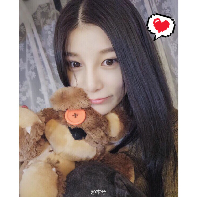 组图:90后原创歌手本兮去世 生前写真甜美_高清图集_新浪网