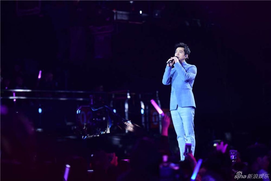 江苏跨年体验:古惑仔帅飞池昌旭拼中文