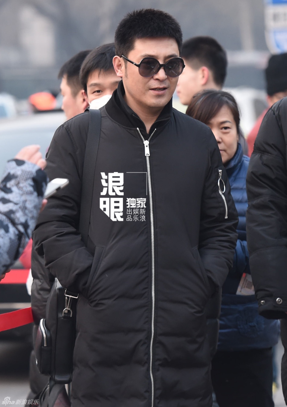 组图:春晚最后一次彩排 刘涛显疲态杨紫露美腿_高清