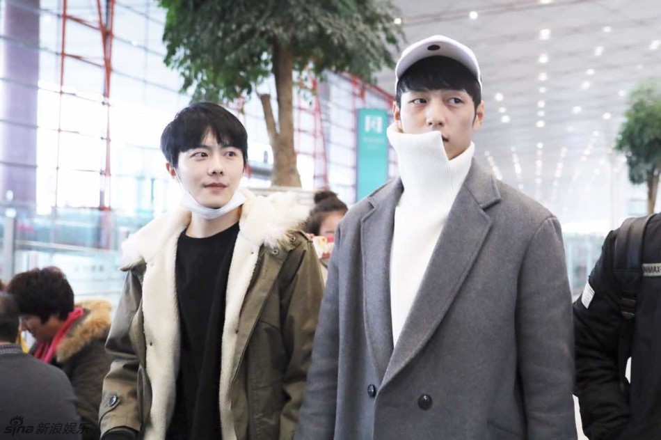 杨业明姚望赴泰国举办见面会 粉丝拥堵机场气氛火爆