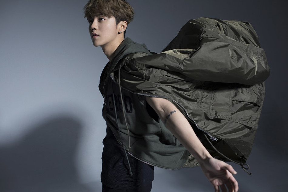 组图:鹿晗新曲《敢》MV首发 大秀舞蹈功力