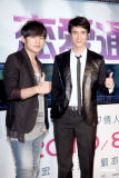 周杰伦为王力宏站台