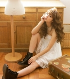 佐佐木希白裙写真