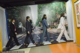 披头士乐队蜡像展获热捧 Q版造型惟妙惟肖