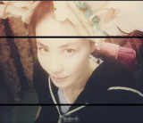 王菲头顶毽子造型