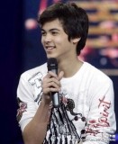 韦唯二儿子紫瑞