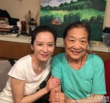 俞飞鸿看望恩师李苒苒