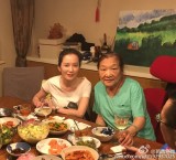 俞飞鸿素颜容光焕发