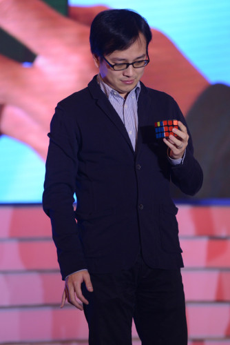 <em>奶茶妹</em>《<em>大脑</em>》<em>任助教</em> 遭调侃东奶恋 - - 神州