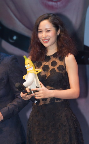 郑恺演"种马"配种江一燕 避谈兄弟陈赫