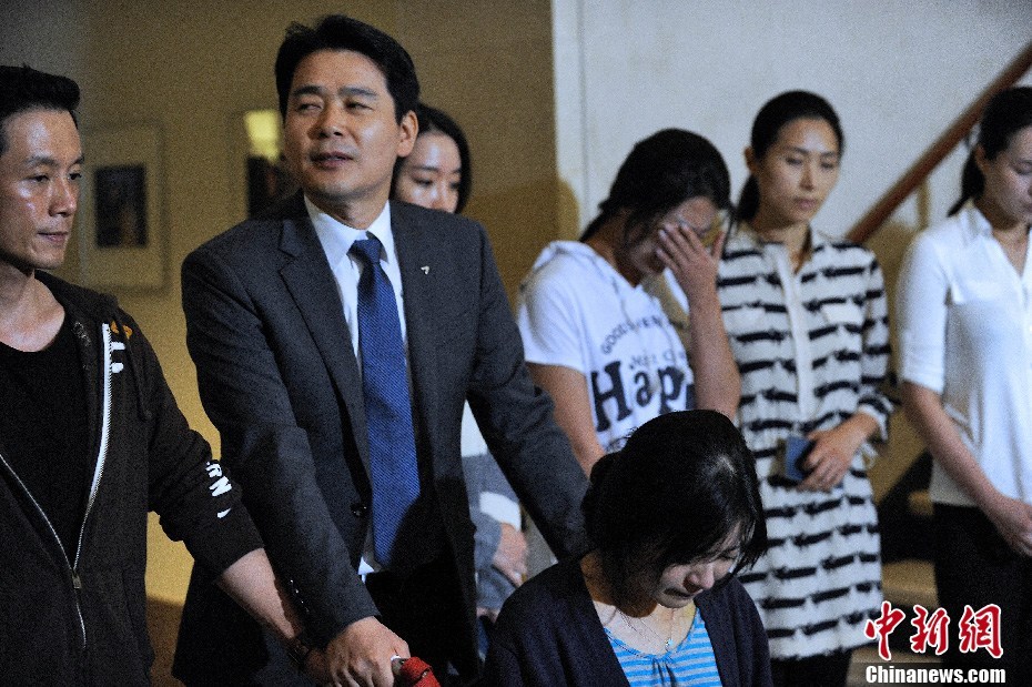 形容兄弟感情深遇难帮不上忙,深深自责愧疚的