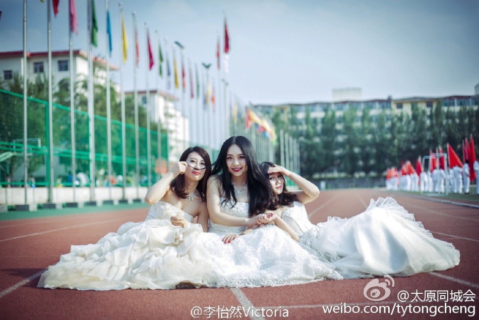 山西婚纱摄影_山西建筑摄影的图片(2)