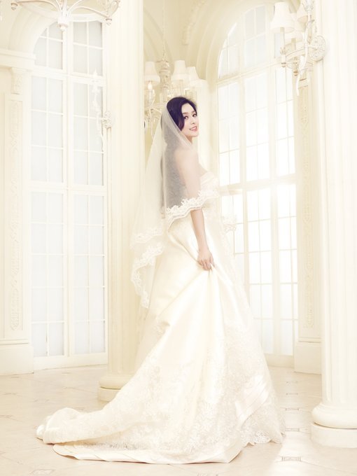 美艳婚纱照_婚纱照风格
