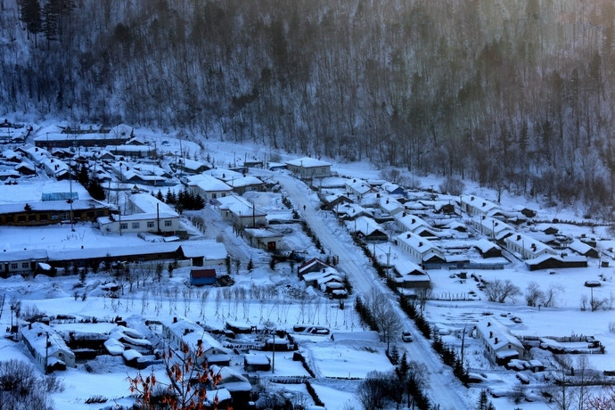 南彩镇后雪村的人口_顺义区南彩镇以人为本建广场 鱼水情深创和谐(2)
