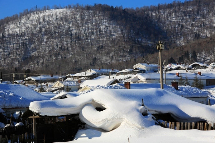 点击图片查看详情 南彩镇后雪村的人口_顺义区南彩镇以人为本建广场 鱼水情深创和谐(3)