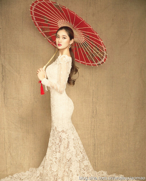 王熙然 ,原名王瑞雪,英文名Crystal 九头身美女