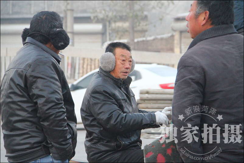 被老总吃水_吃水不忘挖井人图片
