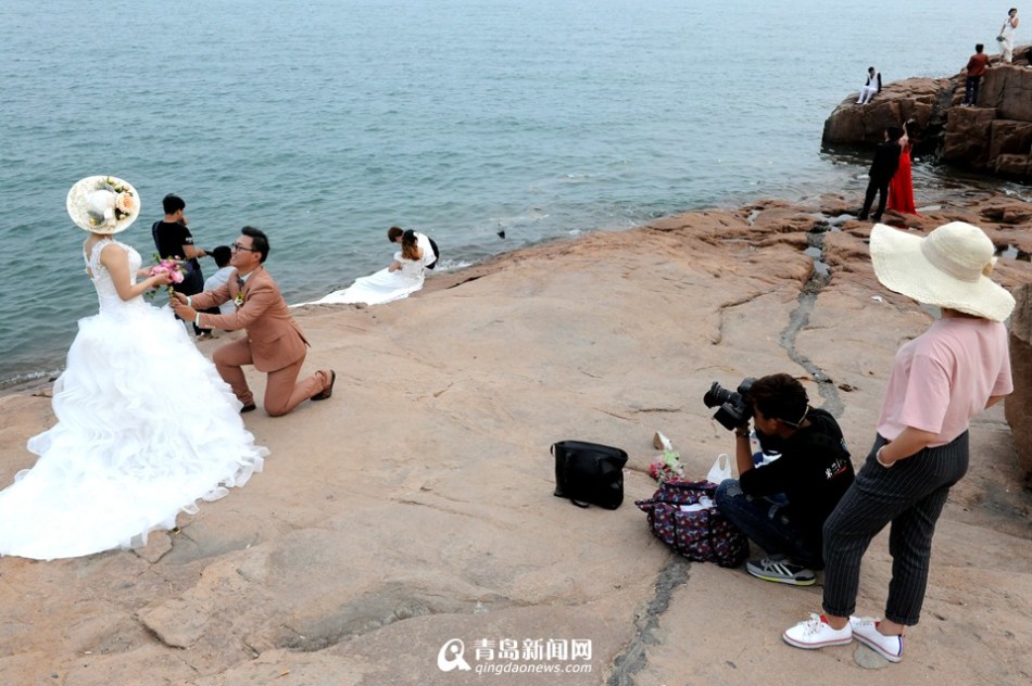 在海边拍婚纱照_海边拍婚纱照(2)
