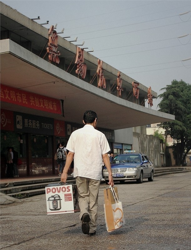 阿细逝去的回忆歌词谐音-夜的回忆歌词谐音 _