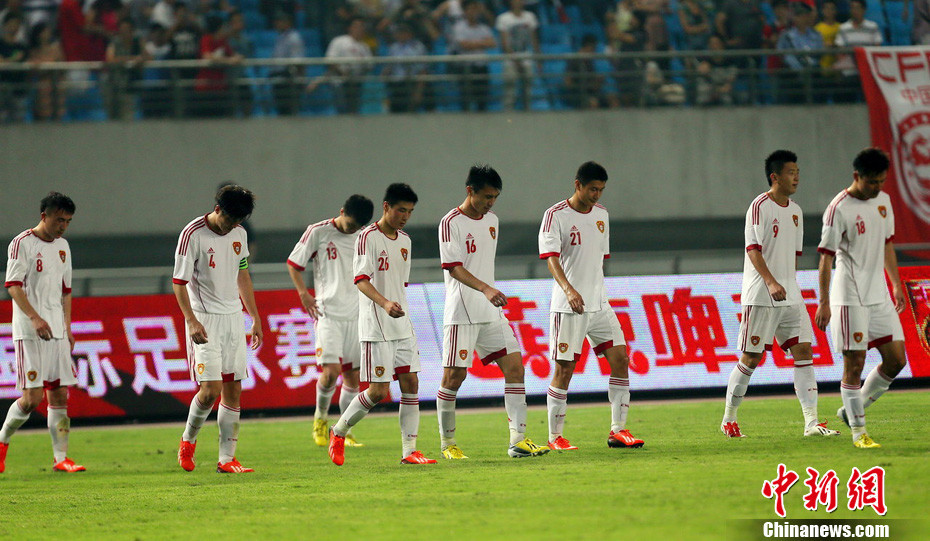 6月15日,国足在安徽合肥奥体中心和泰国队进行