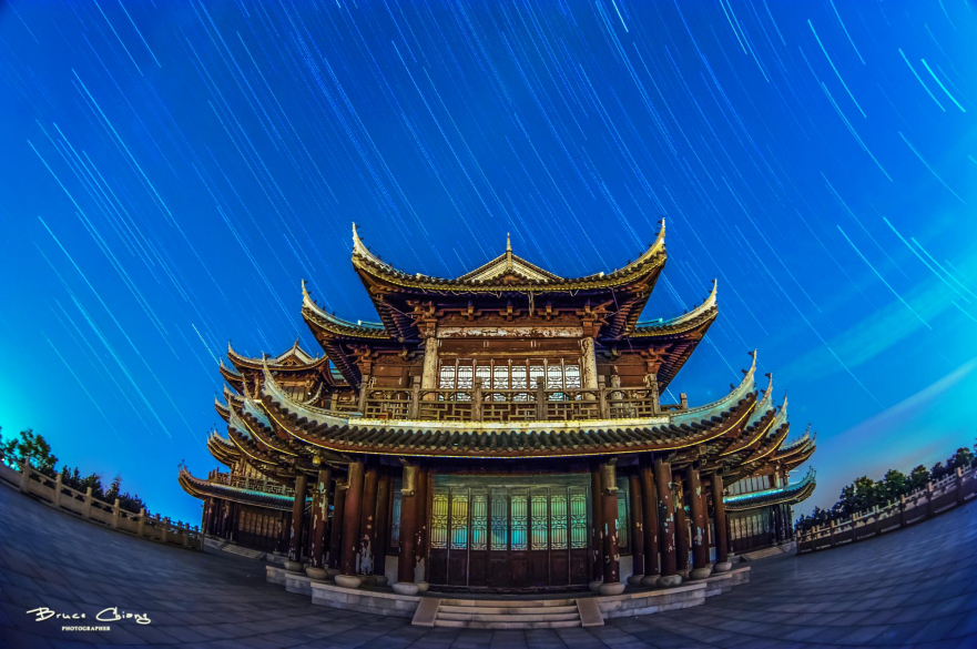 职业摄影师收入_摄影师的收入来源(3)