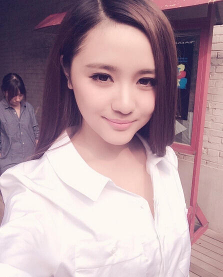美女勾引老总_动漫美女(2)