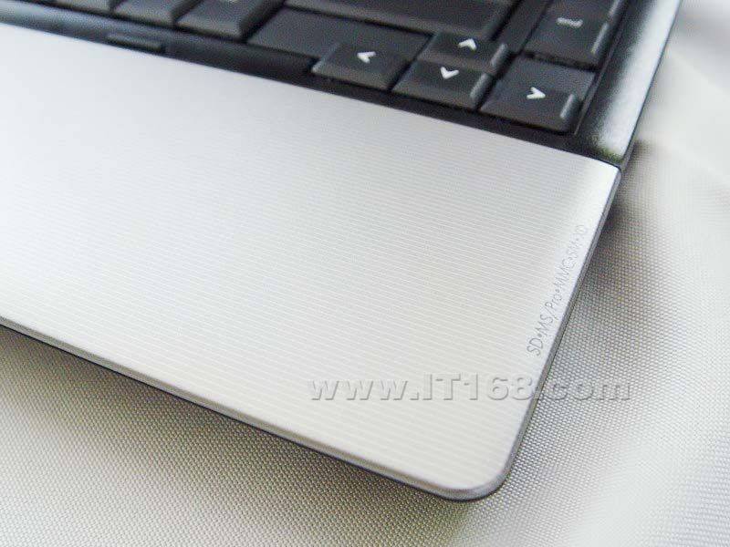 HP6530S重装XP系统后 外接投影仪切换后笔记