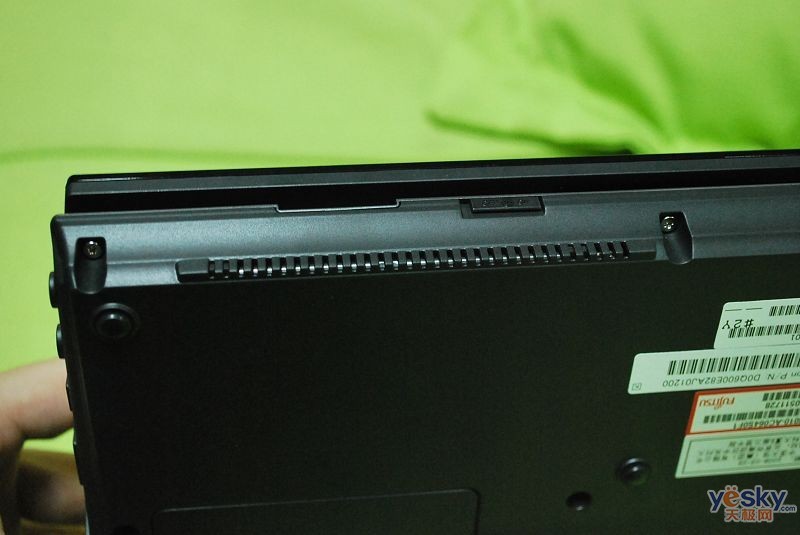 富士通 p8010