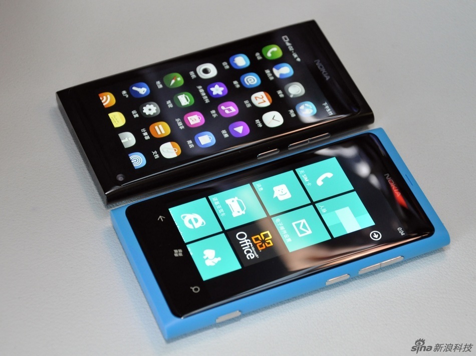 诺基亚N9与诺基亚800对比 -- 科技频道|佛山E家