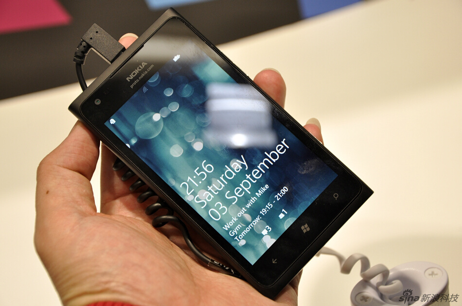 诺基亚+lumia900真机实拍