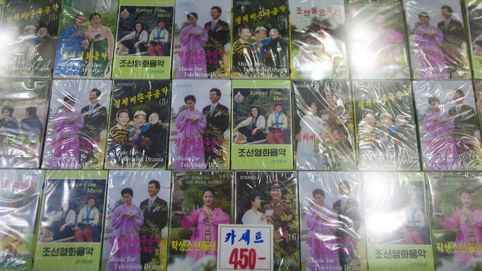 朝鲜另一面：手机电脑走进普通人生活