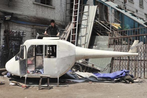 揭秘中国“草根”发明家：农民制造飞机潜艇