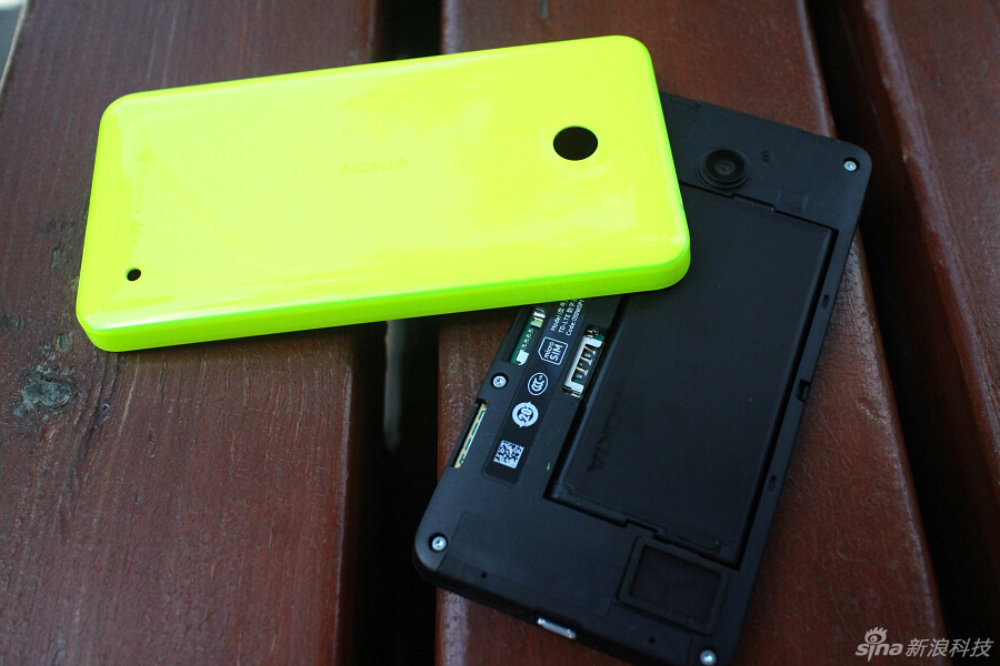 实拍：首款Windows Phone 8.1系统4G手机 诺基亚Lumia 638 蓝点网 https://www.landian.vip