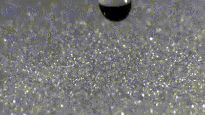 阿迪达斯清风系列