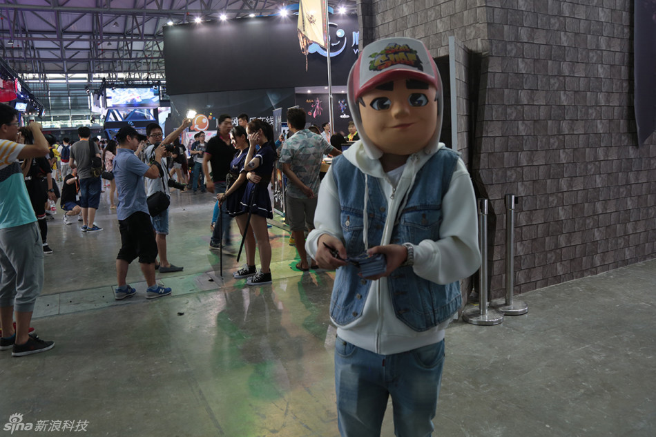 禁锢下的ChinaJoy：露胸改为露腿