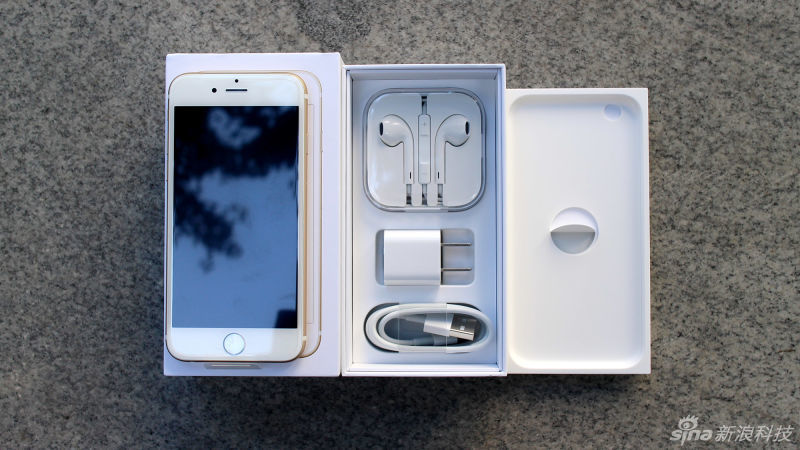 iPhone 6s/6s Plus发售 网友真机实拍正反面照开箱图集
