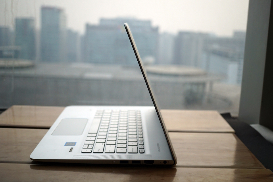 惠普ENVY13轻薄本高清图赏 - 科技前沿 - 紫呜