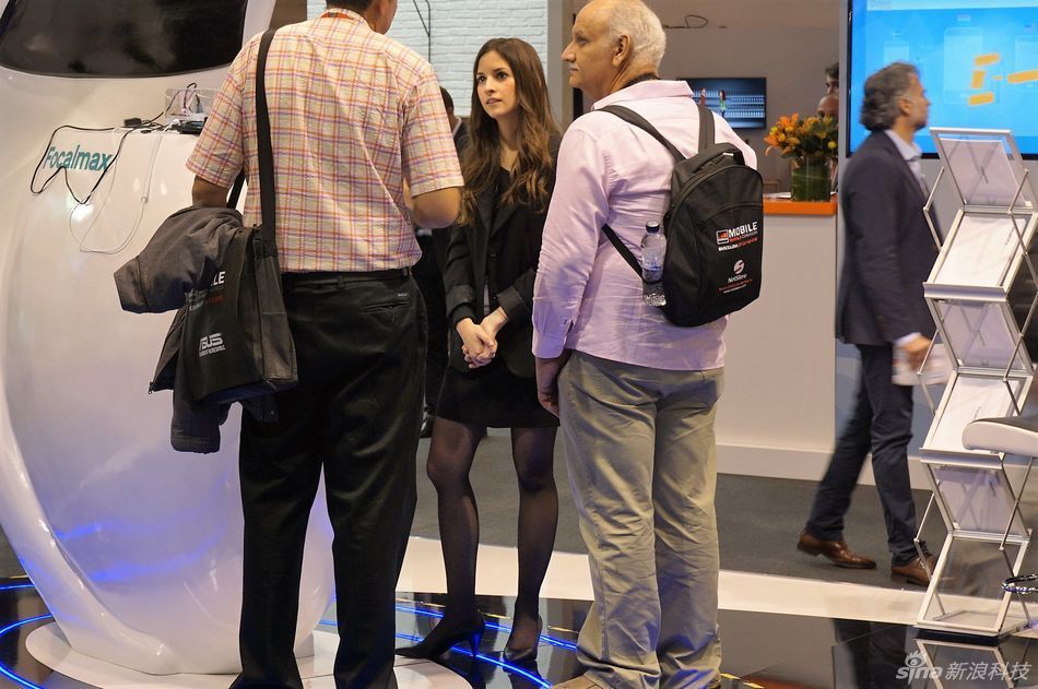 MWC 2016 Showgirl 妹子喂你吃棉花糖