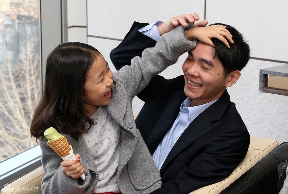 李世石与女儿在一起