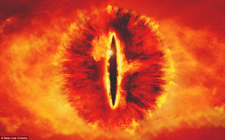 合成照片显示日食细节:如同恶魔之眼 - 科技前沿 - 紫呜网 - www.ziwuwu.com
