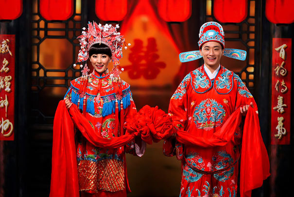 中国婚纱照_中国传统婚纱照(3)