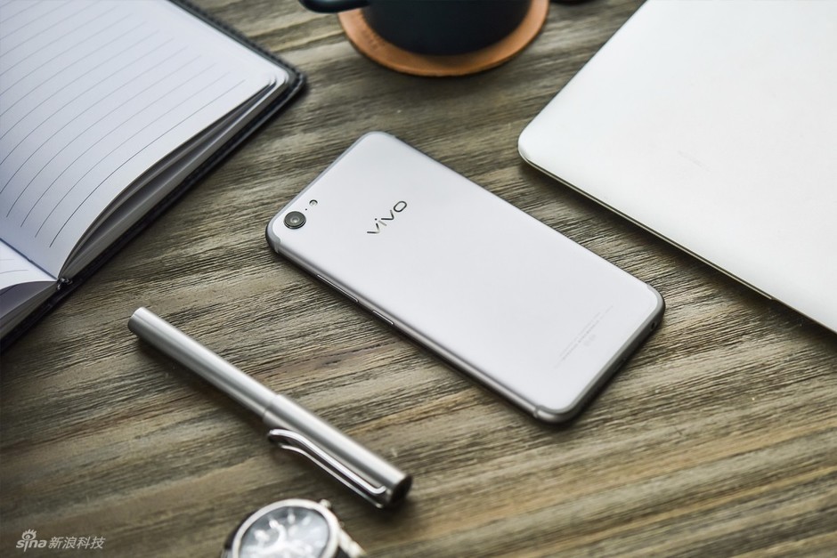 vivo X9Plusǿջɫ ʵĸͼ