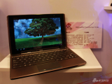 2011平板电脑峰会现场产品展示：华硕EeePad
